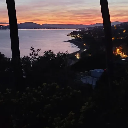 4 Personnes La Vierge Noire Villa Sainte-Maxime